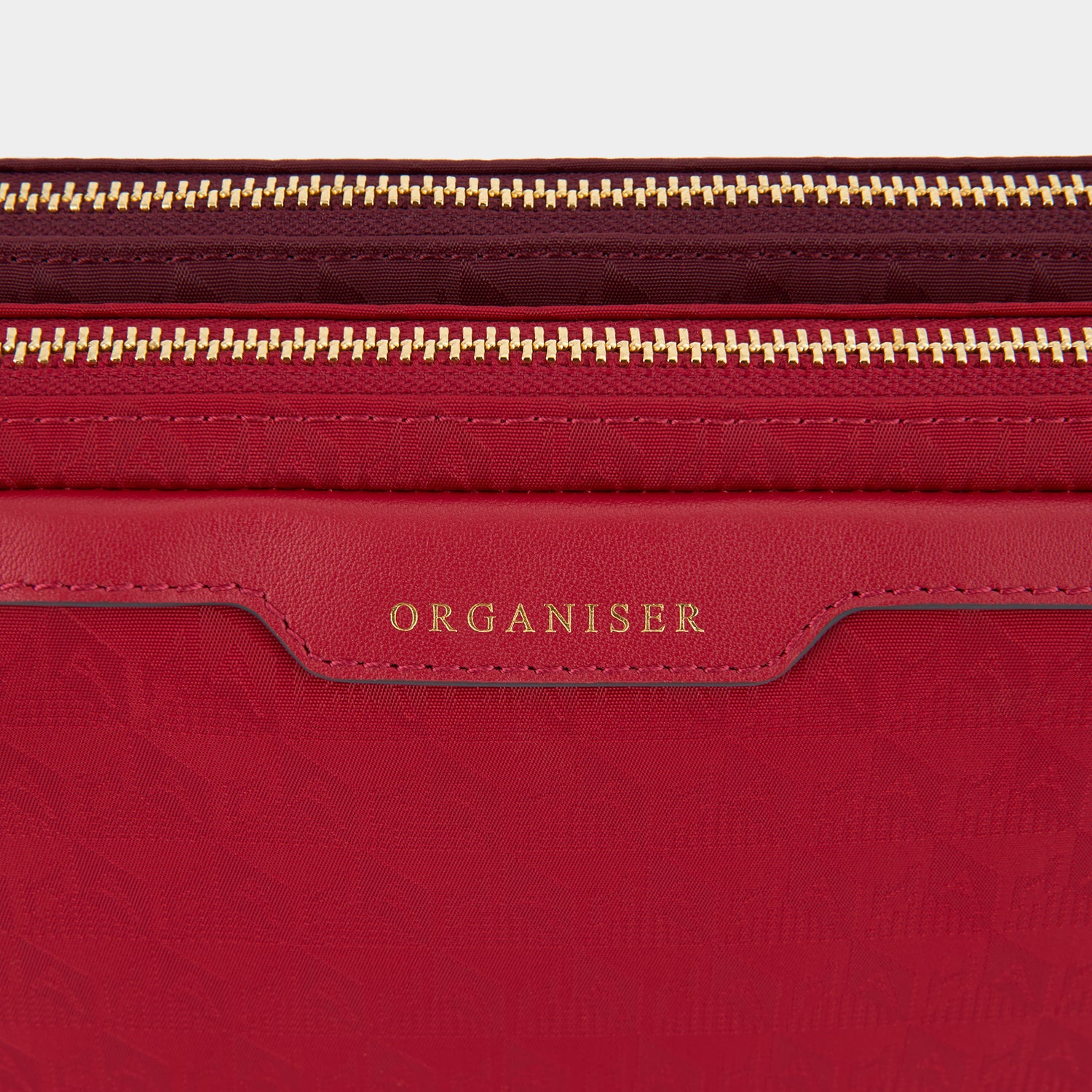 関税なし☆ANYA HINDMARCH Organiser Duo Pouch Organiser Duo Pouch | Anya Hindmarch US