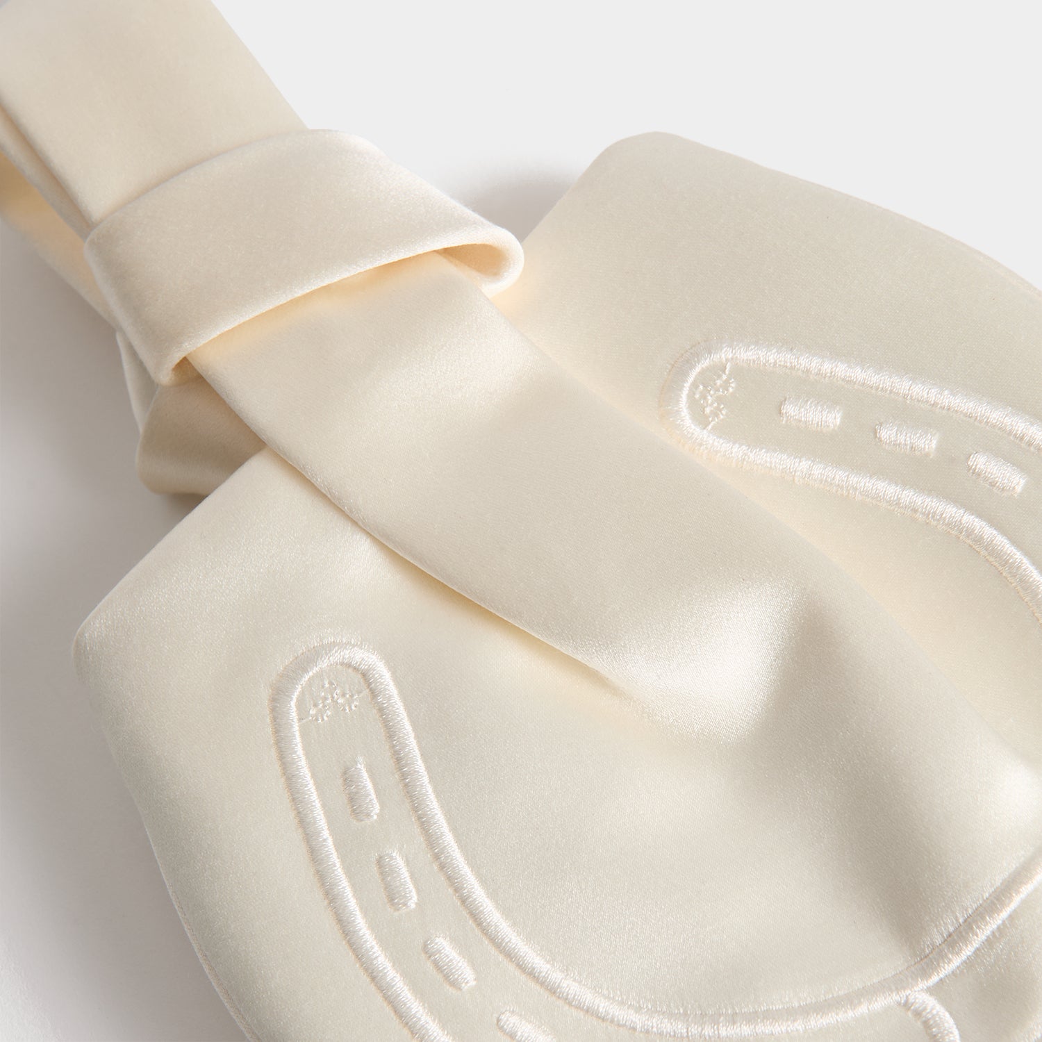 Tie the Knot Bridal Clutch Bag in Ivory | Anya Hindmarch UK