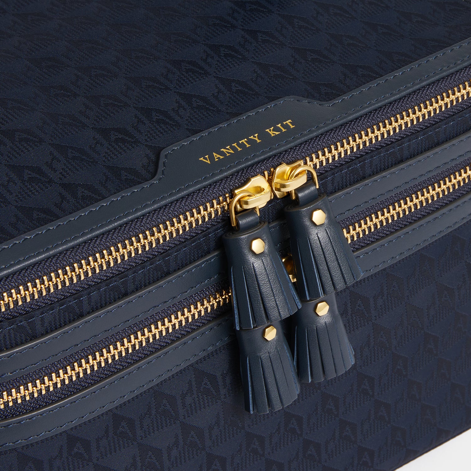 Logo Vanity Kit | Anya Hindmarch
