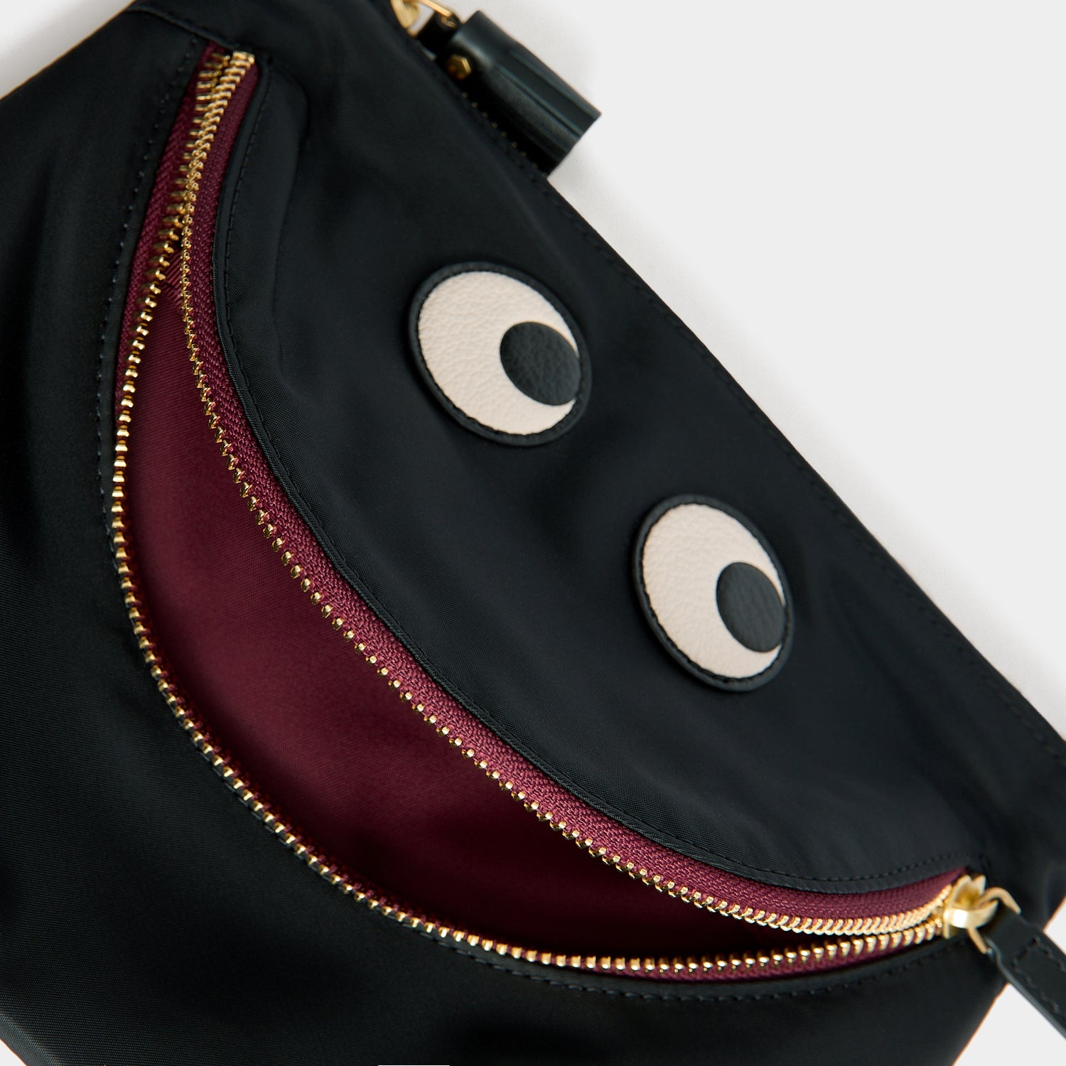 Eyes Pouch | Anya Hindmarch UK