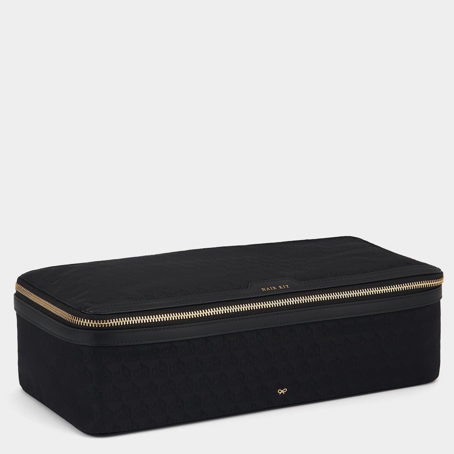 関税なし☆ANYA HINDMARCH Nylon Hair Kit Travel Pouch Logo Hair Kit Travel Pouch | Anya Hindmarch UK