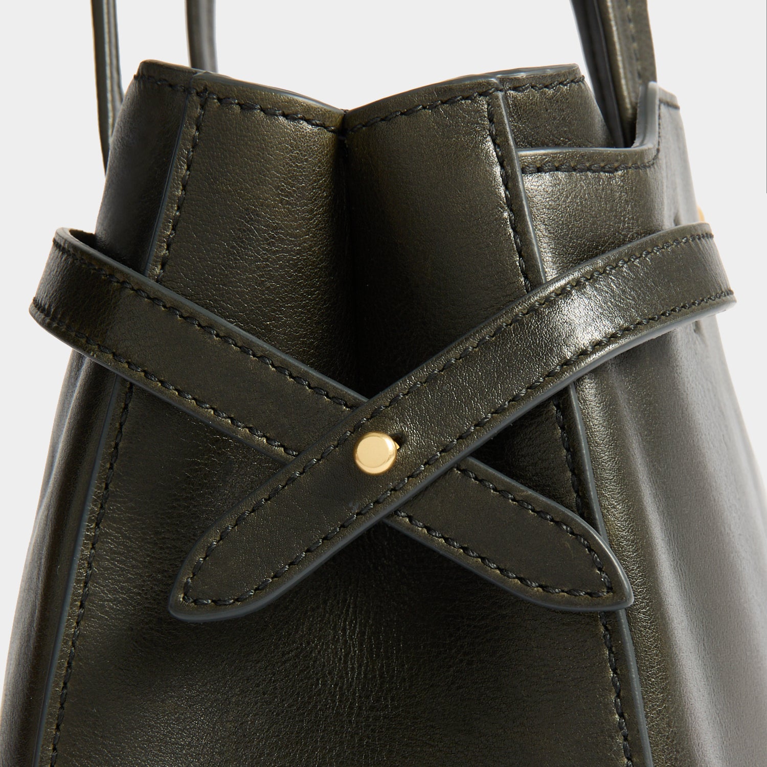 Wilson Shoulder Bag | Anya Hindmarch