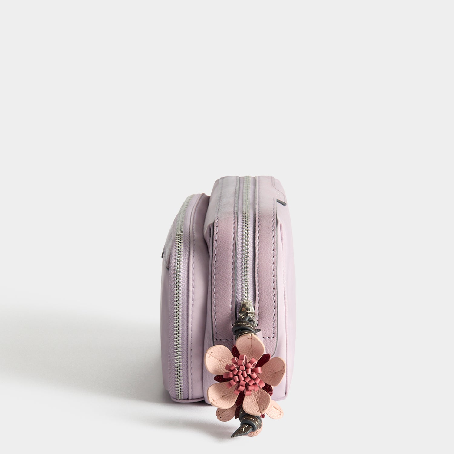 さくらANYA HINDMARCH  スマイルケース ANYA HINDMARCH Sakura Blossom leather-trimmed shell cosmetics case
