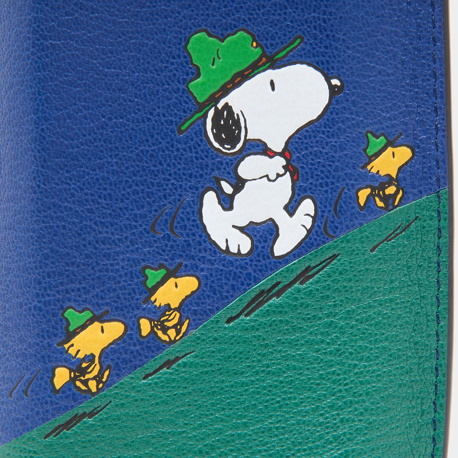 Peanuts Snoopy Sunglasses Pouch | Anya Hindmarch UK