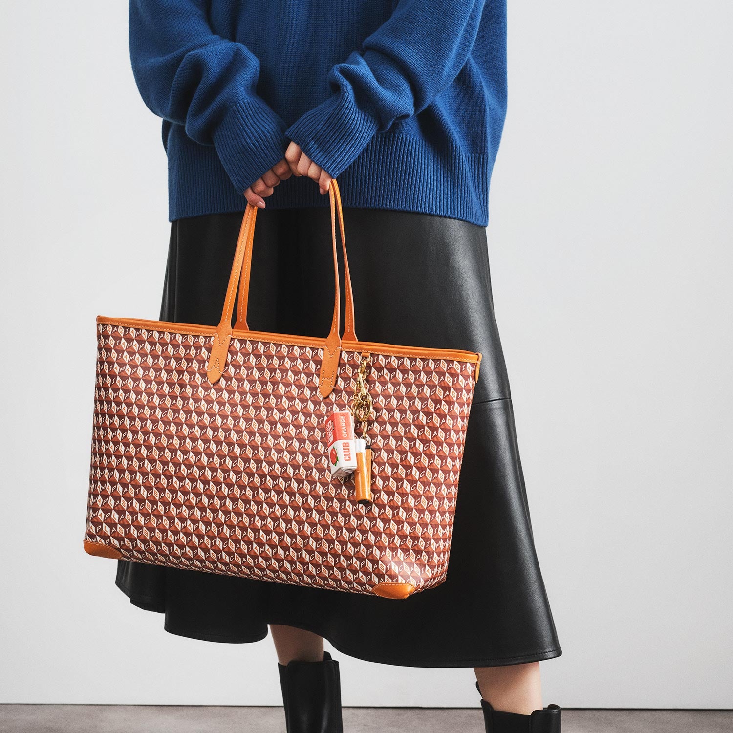 ANYA HINDMARCH I AM A PLASTIC BAG トート I Am A Plastic Bag Zipped Tote | Anya Hindmarch