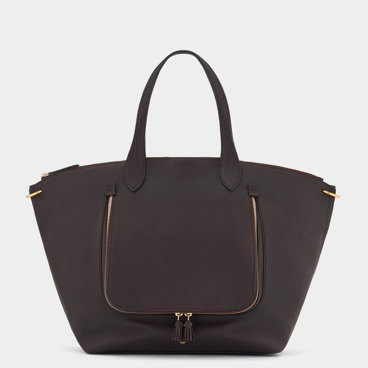 Vere Slouchy Tote -

                  
                    Flat Leather in Coffee -
                  

                  Anya Hindmarch UK
