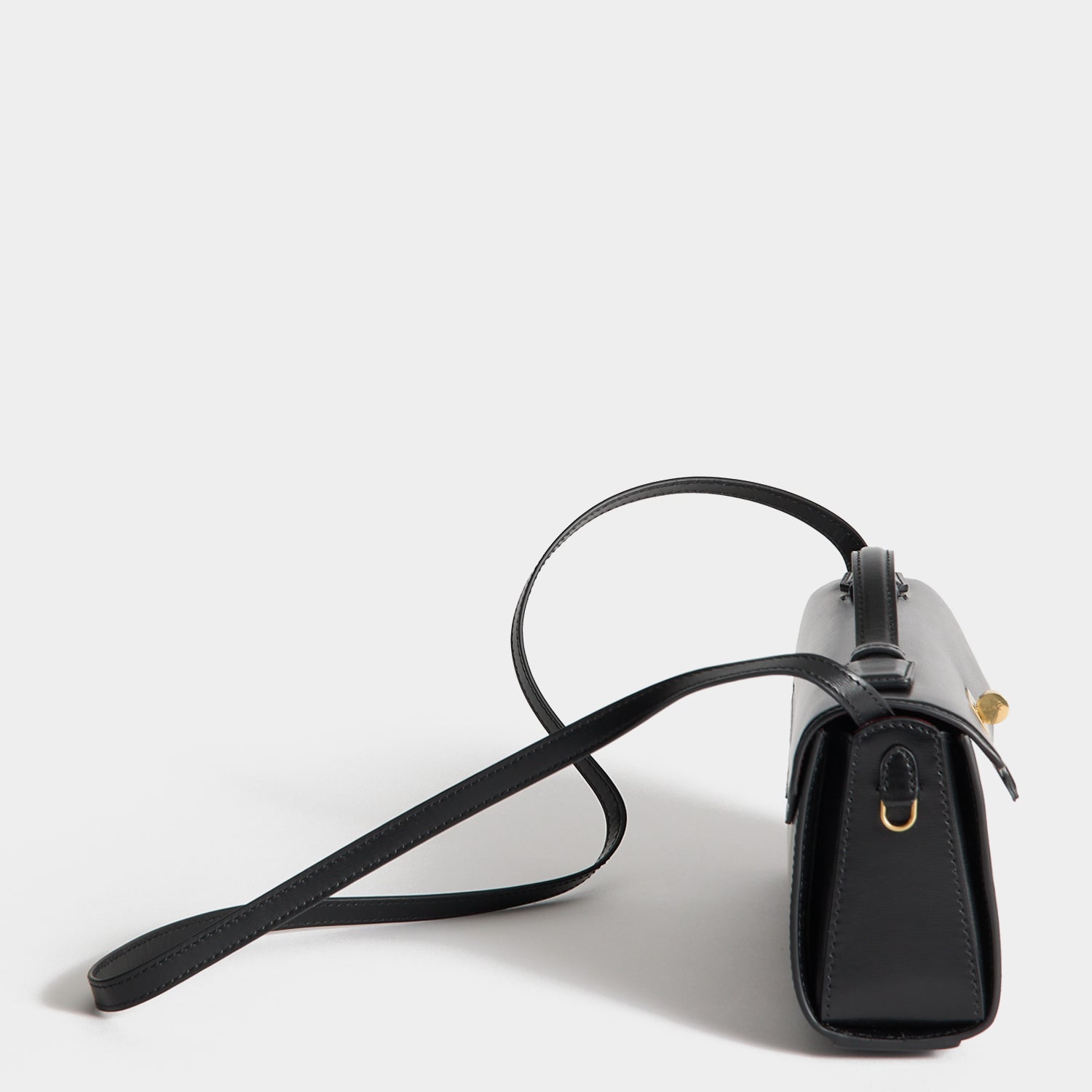 Mortimer Clutch -

          
            Calf Leather in Black -
          

          Anya Hindmarch UK
