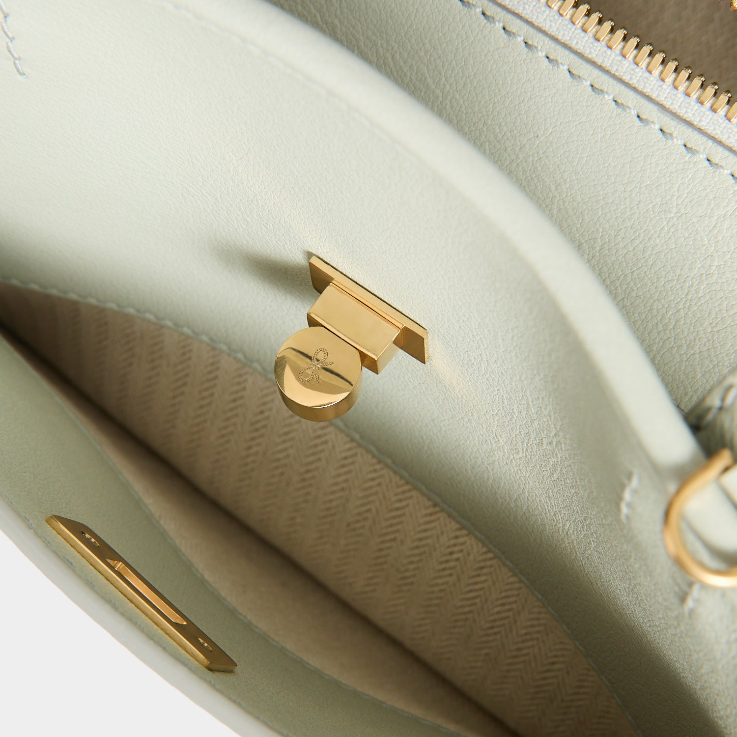 Wilson Cross-body | Anya Hindmarch UK