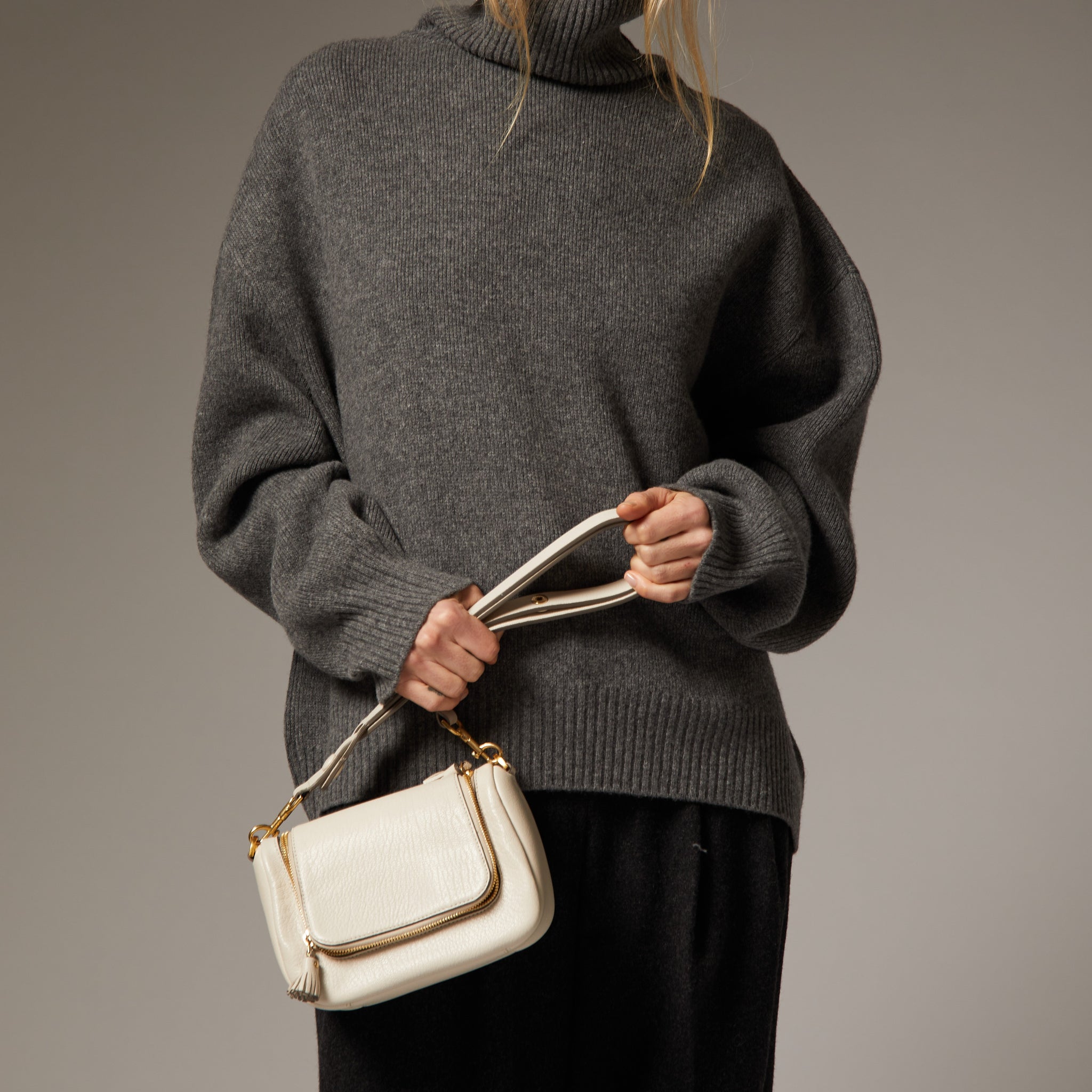 Small Vere Soft Satchel -

                  
                    Grain Leather in Chalk -
                  

                  Anya Hindmarch UK

