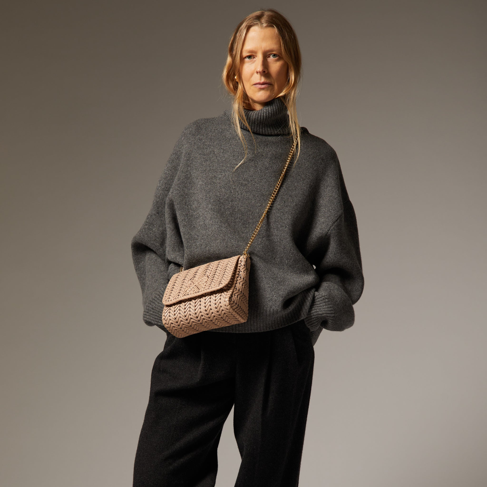 Neeson Chain Cross-body -

                  
                    Capra Leather in Light Nude -
                  

                  Anya Hindmarch UK
