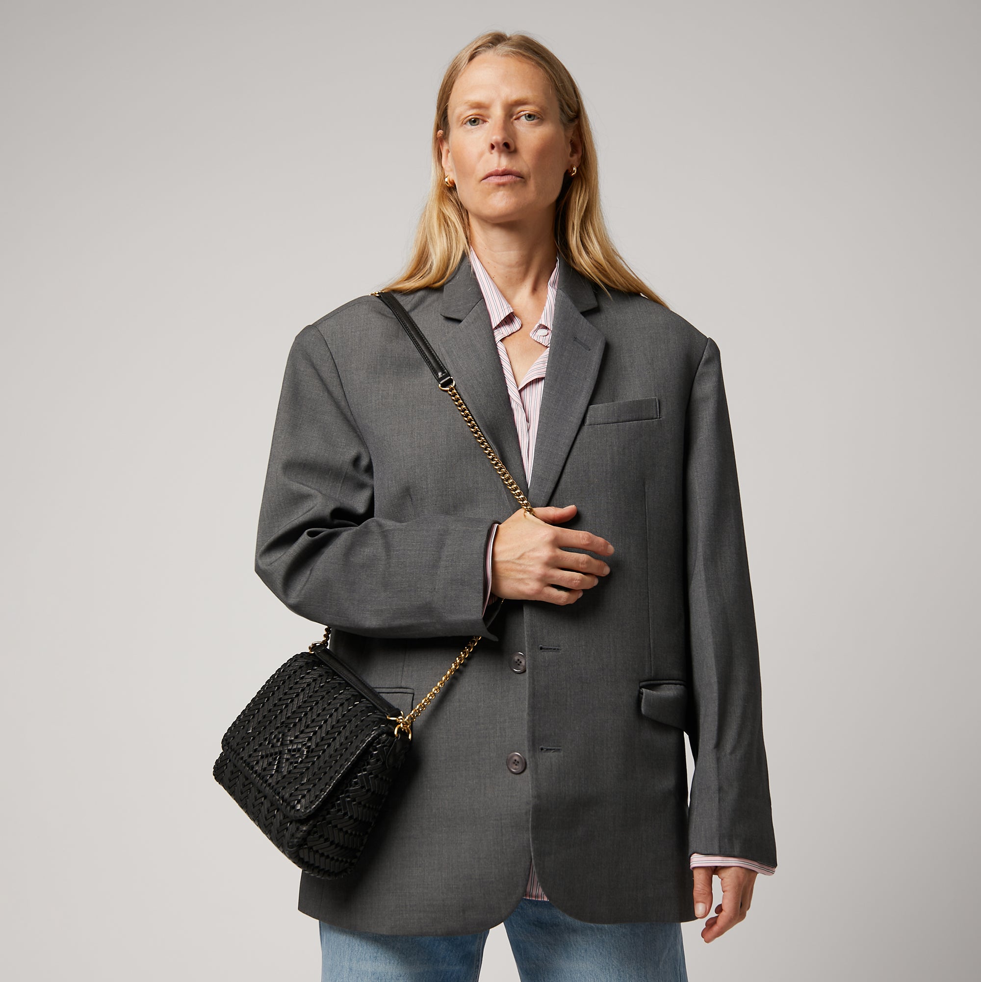 Neeson Chain Cross-body -

                  
                    Capra Leather in Black -
                  

                  Anya Hindmarch UK
