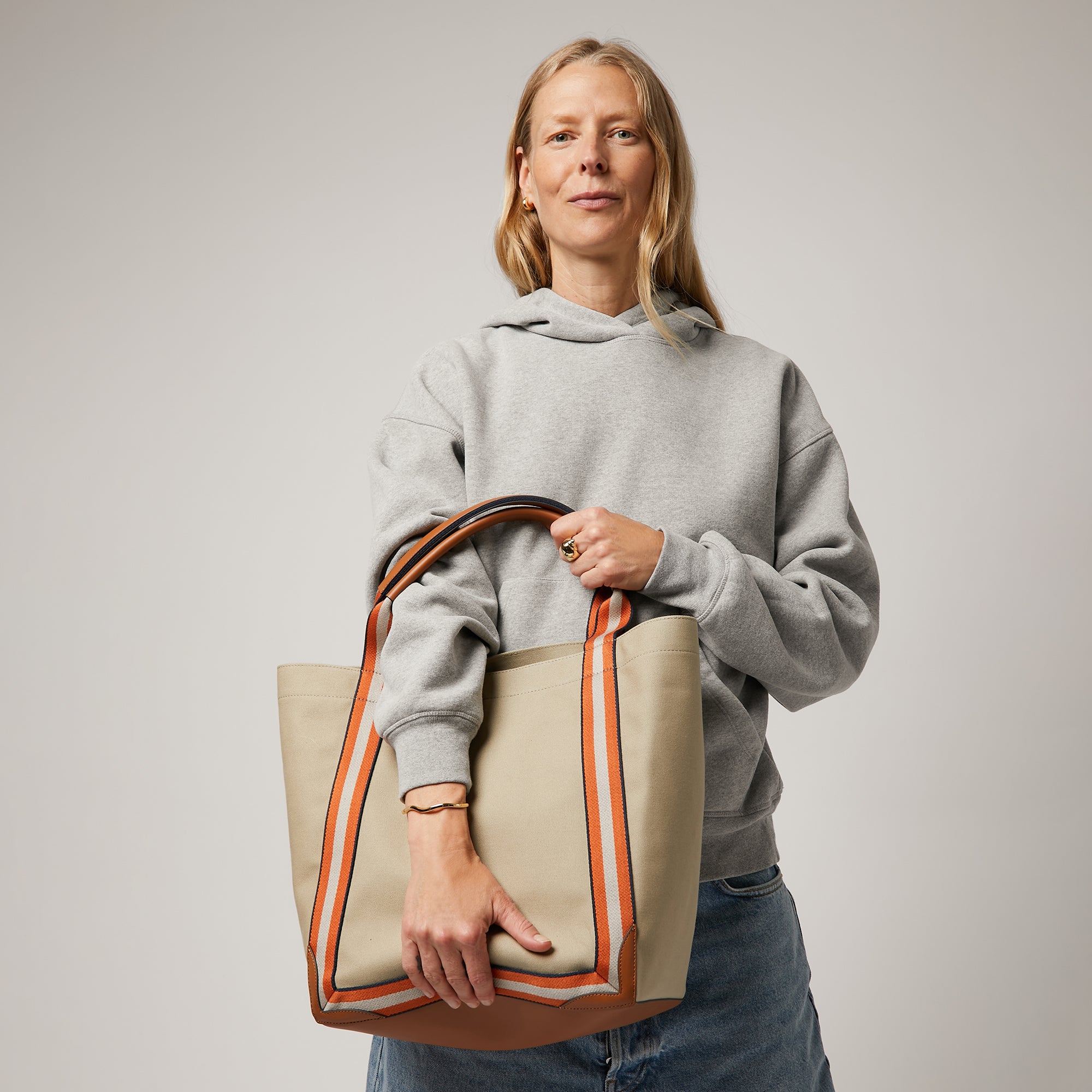 Bespoke Walton Large Tote -

                  
                    Circus Leather in Tan -
                  

                  Anya Hindmarch UK
