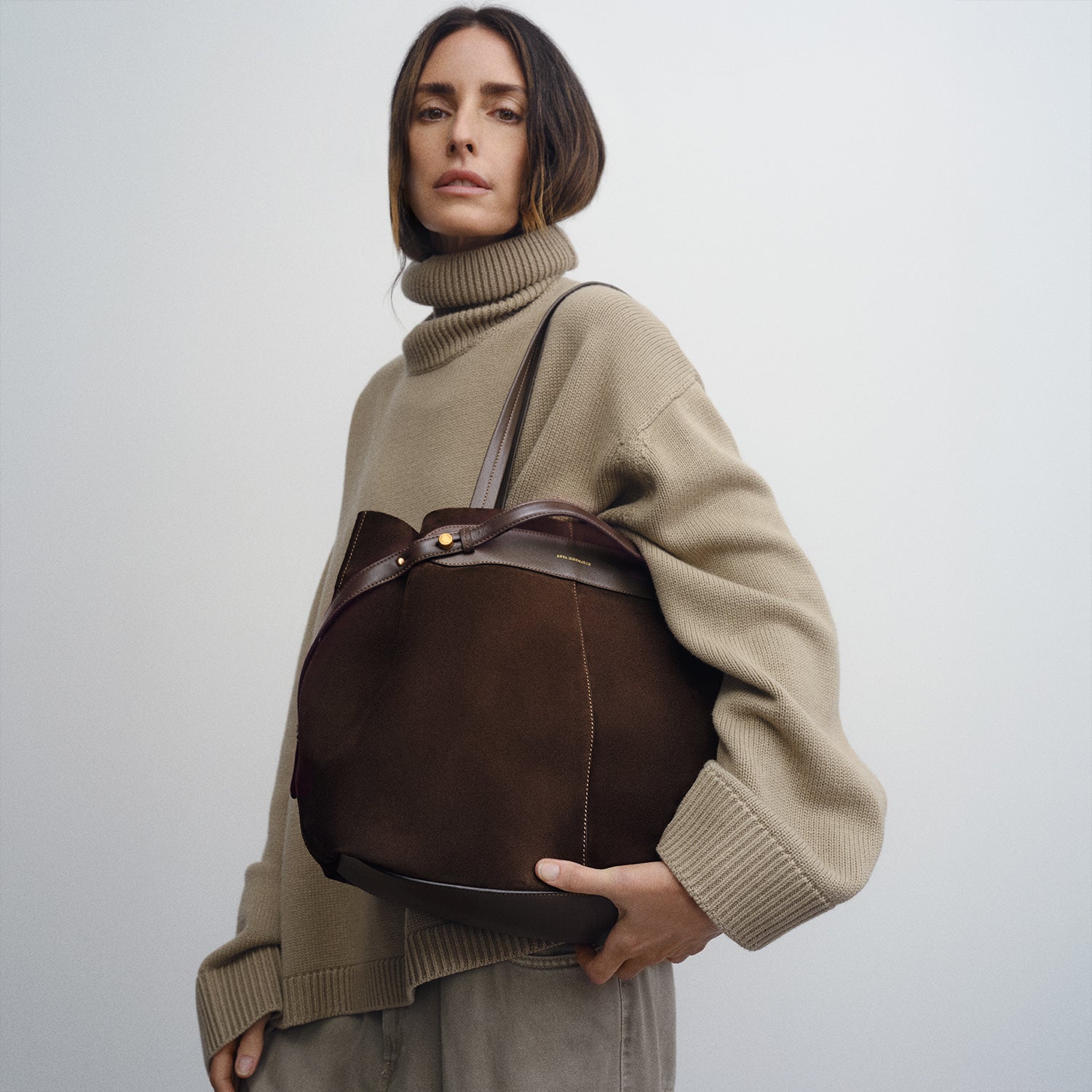 美品⭐️ANYA HINDMARCH SEYMOUR ZIP TOP POUCH Bespoke Seymour Briefcase | Anya Hindmarch