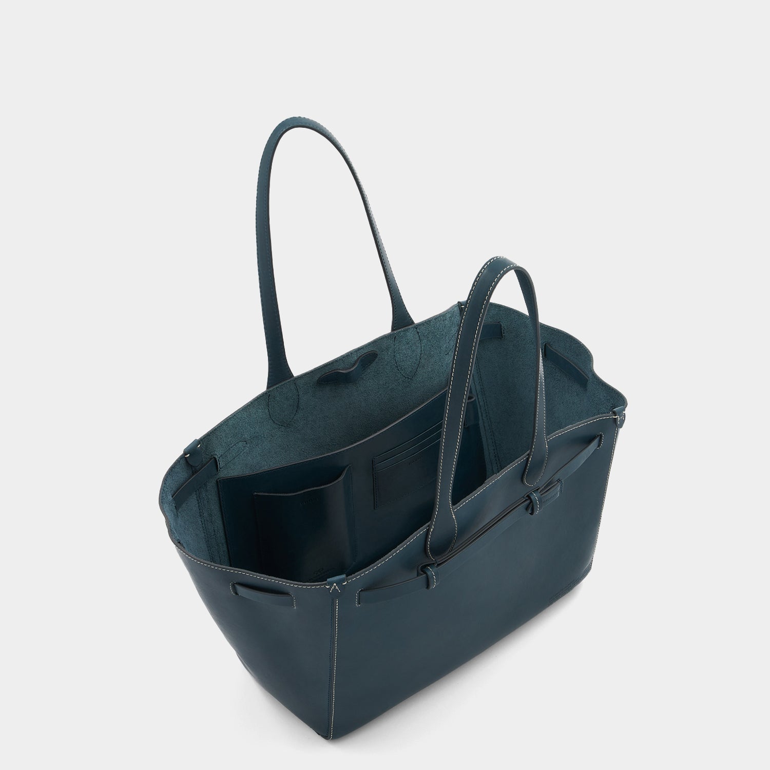 Return to Nature Tote -

                  
                    Compostable Leather in Dark Holly -
                  

                  Anya Hindmarch UK
