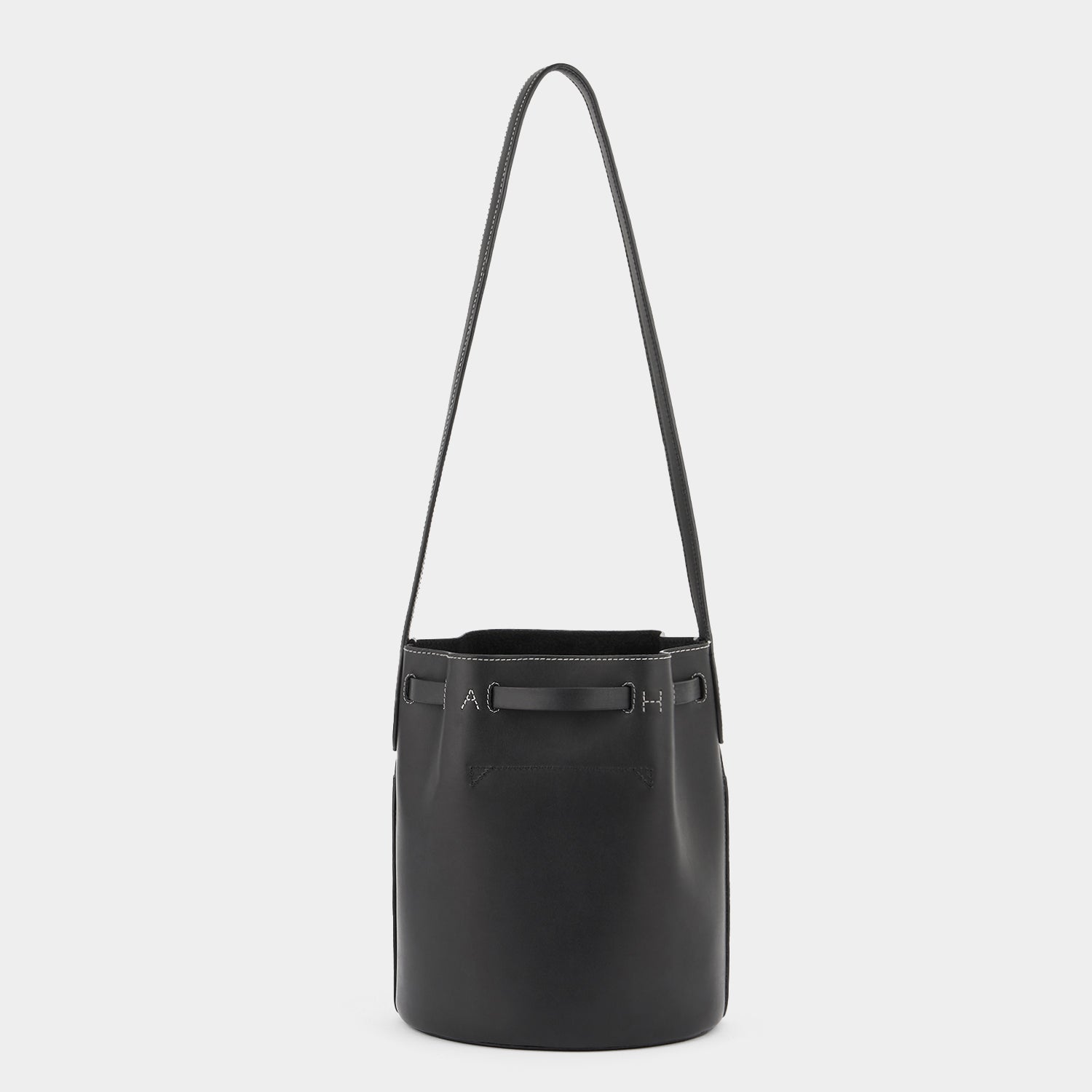 Return to Nature Small Bucket Bag -

                  
                    Compostable Leather in Black -
                  

                  Anya Hindmarch UK
