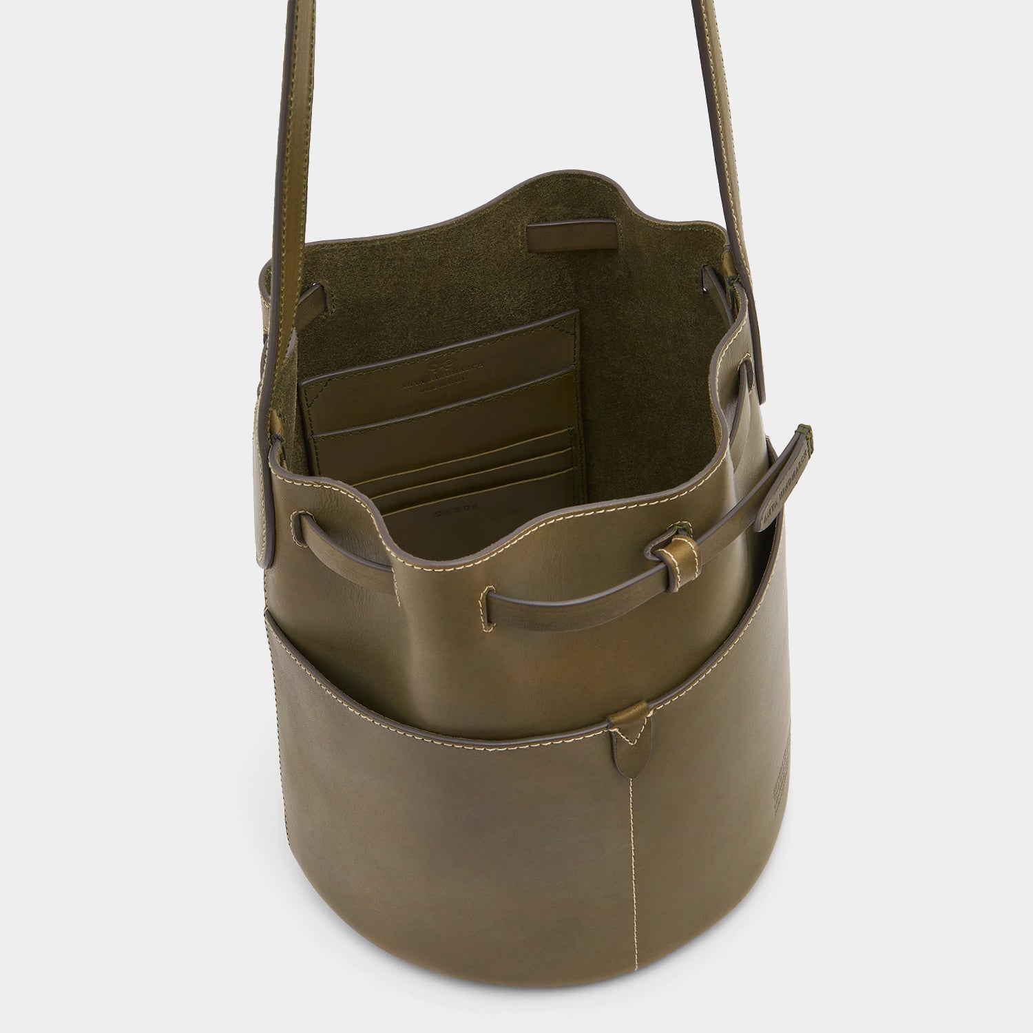 Return to Nature Small Bucket Bag -

                  
                    Compostable Leather in Fern -
                  

                  Anya Hindmarch UK
