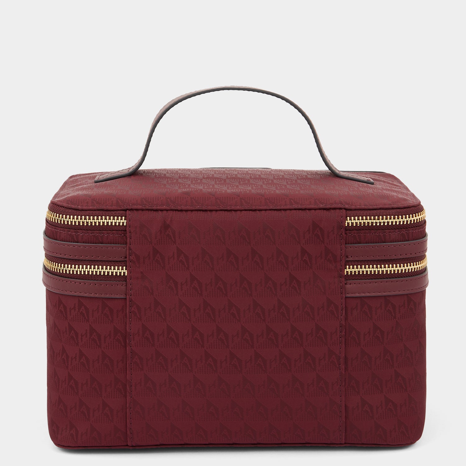 Logo Vanity Kit -

                  
                    Recycled Nylon in Medium Red -
                  

                  Anya Hindmarch UK
