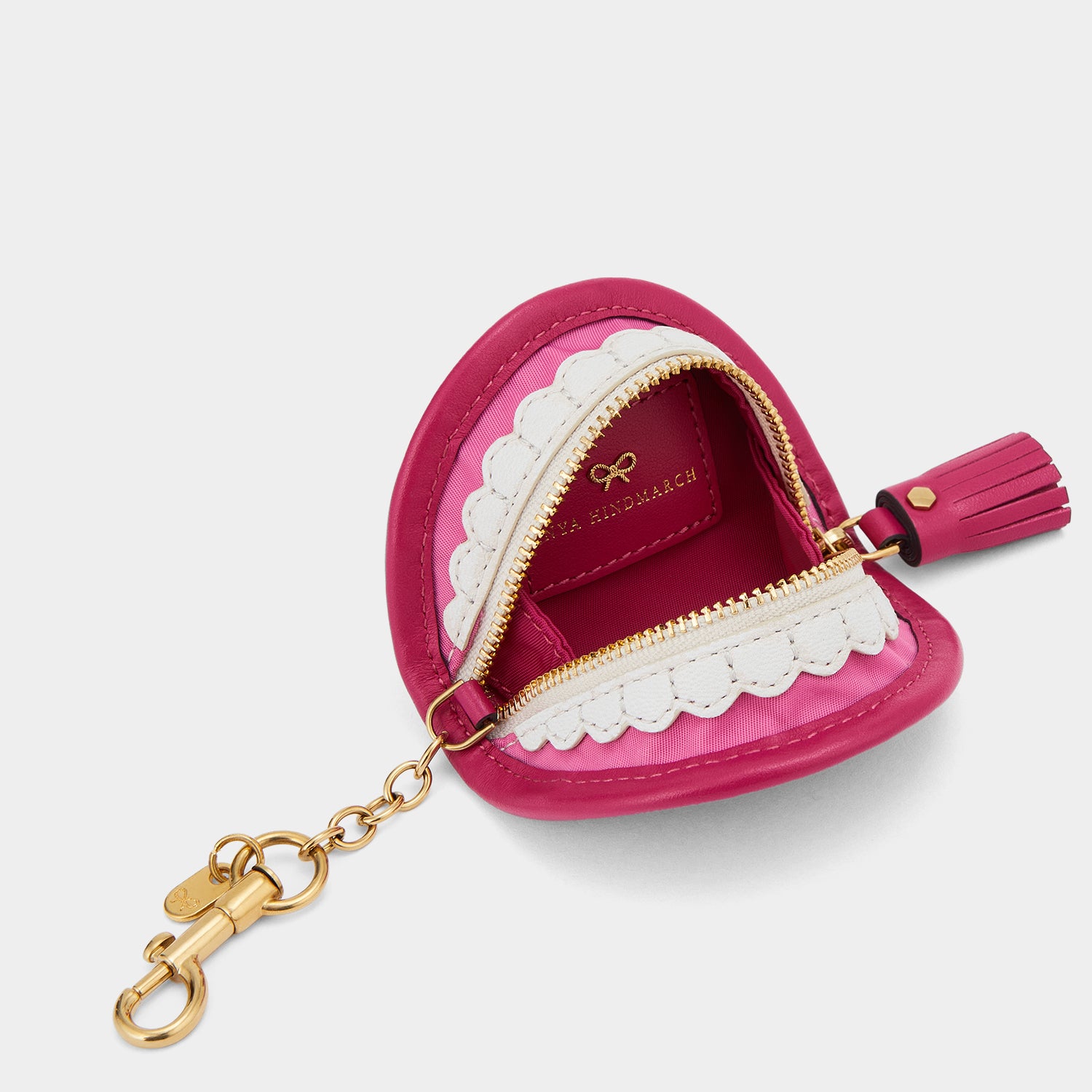 Teeth Pouch Charm -

                  
                    Nylon in Magenta -
                  

                  Anya Hindmarch UK
