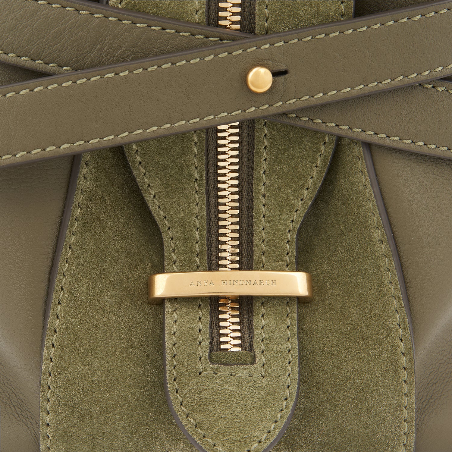 Wilson Shoulder Bag -

                  
                    Calf Leather in Fern -
                  

                  Anya Hindmarch UK
