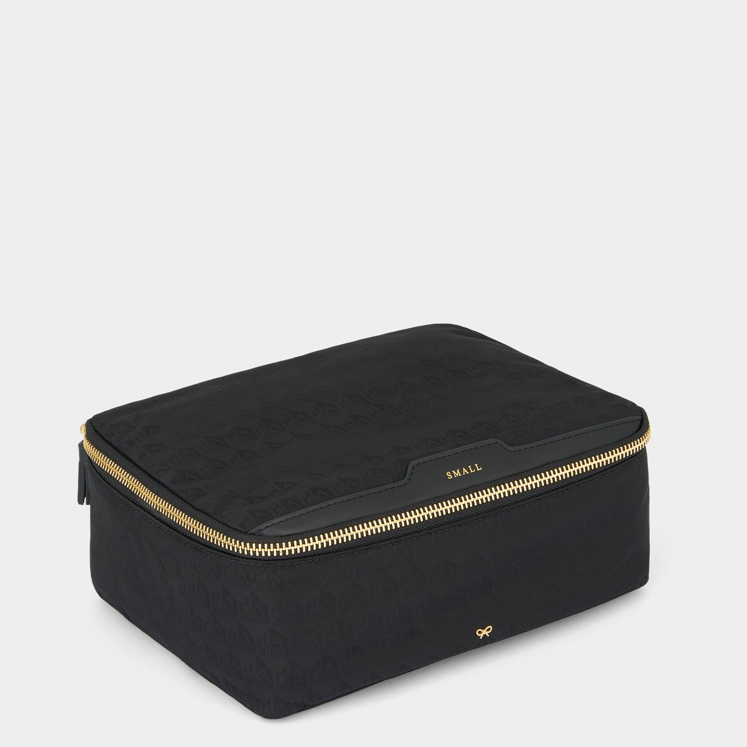 Logo Small Packing Cube -

                  
                    Recycled Nylon in Black -
                  

                  Anya Hindmarch UK
