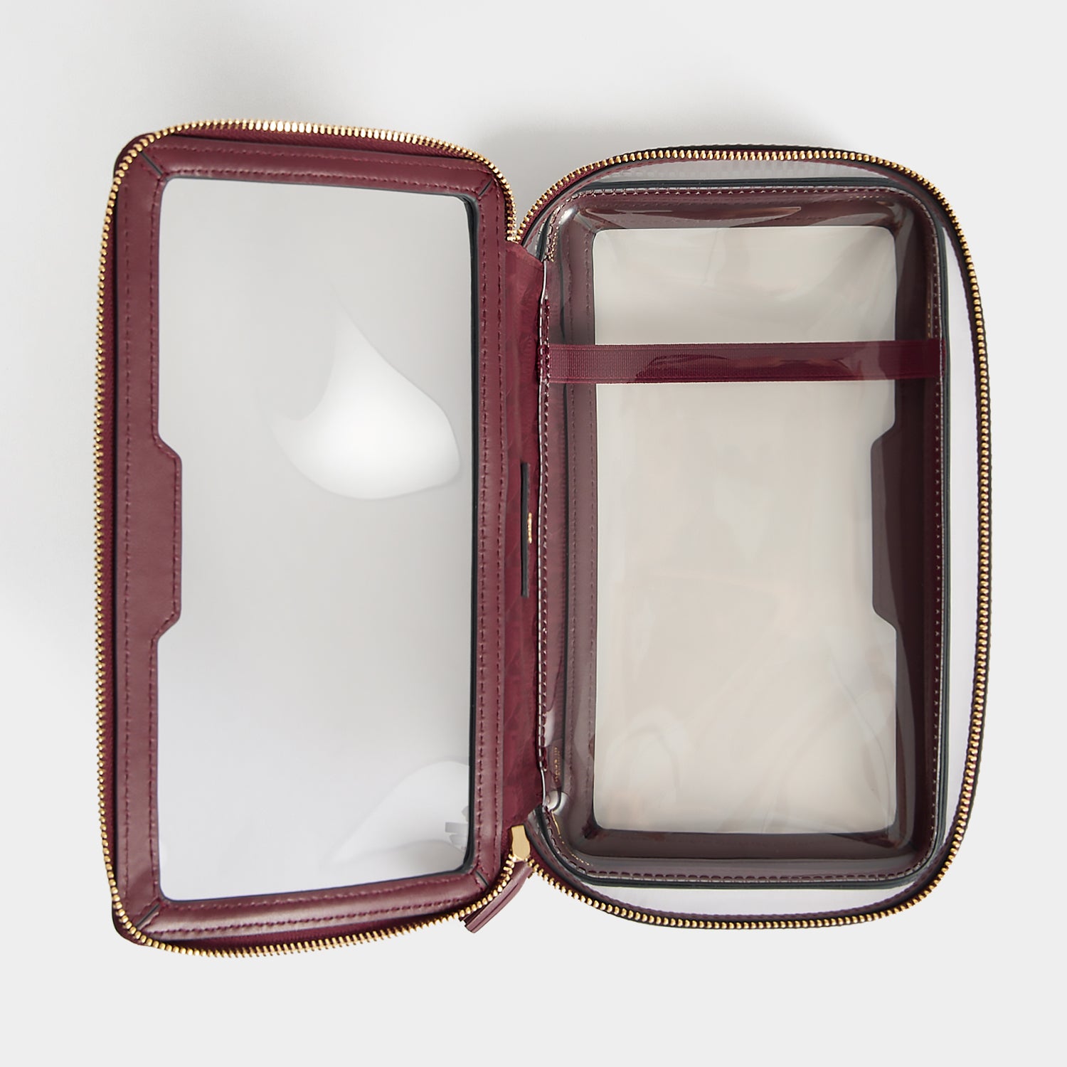 Logo In-Flight Case | Anya Hindmarch