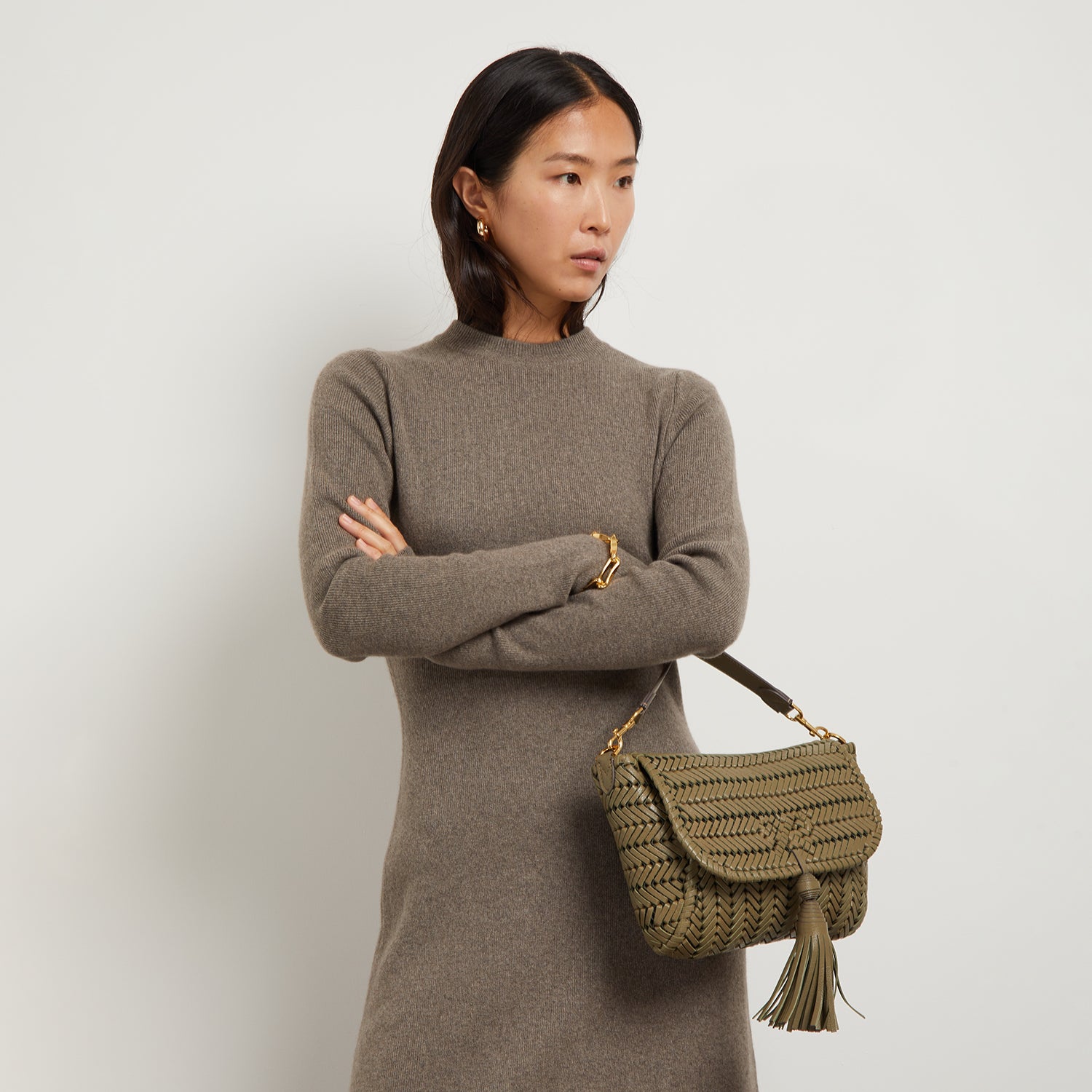 Neeson Tassel Shoulder Bag -

                  
                    Capra Leather in Fern -
                  

                  Anya Hindmarch UK
