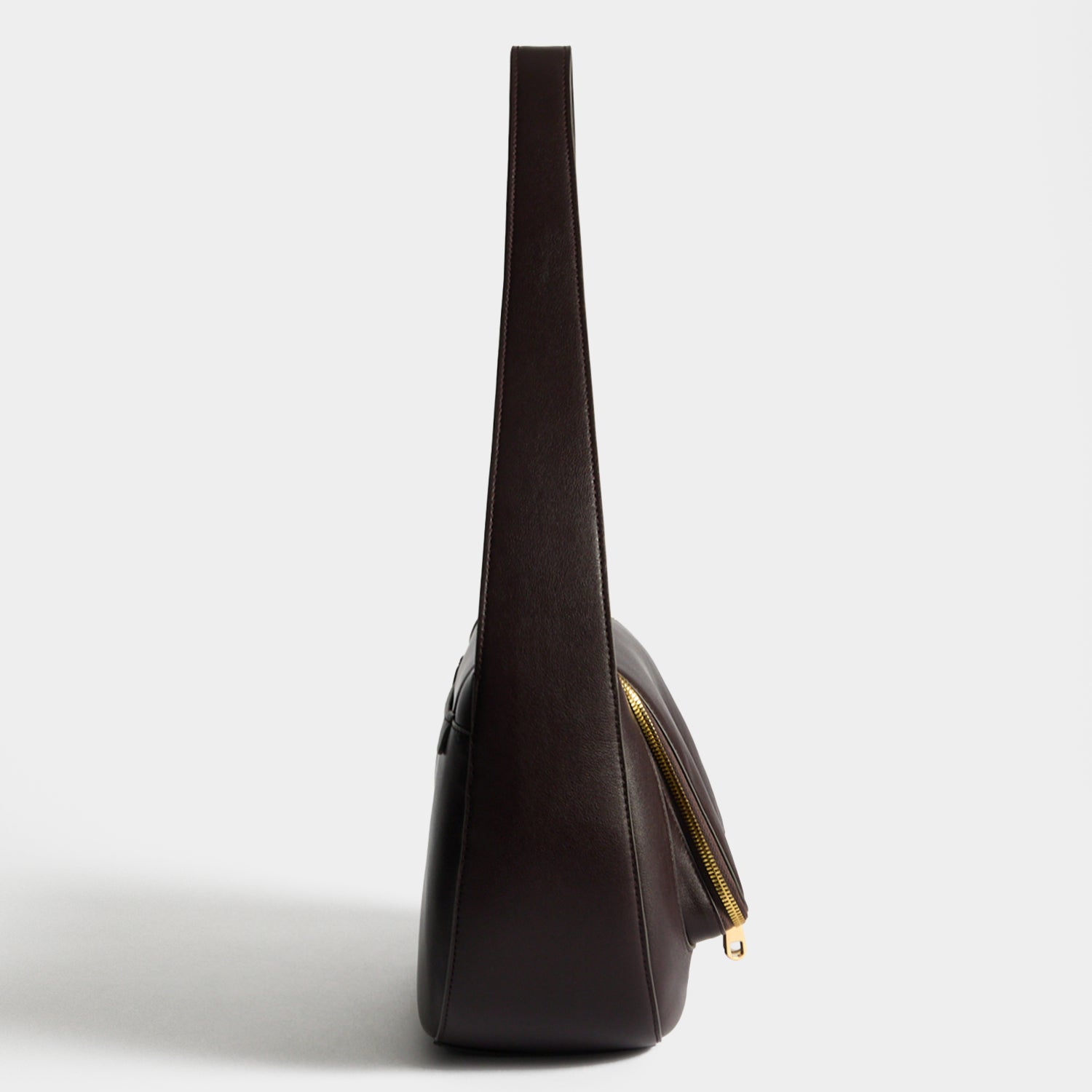 Vere Shoulder Bag -

          
            Calf Leather in Grape -
          

          Anya Hindmarch UK
