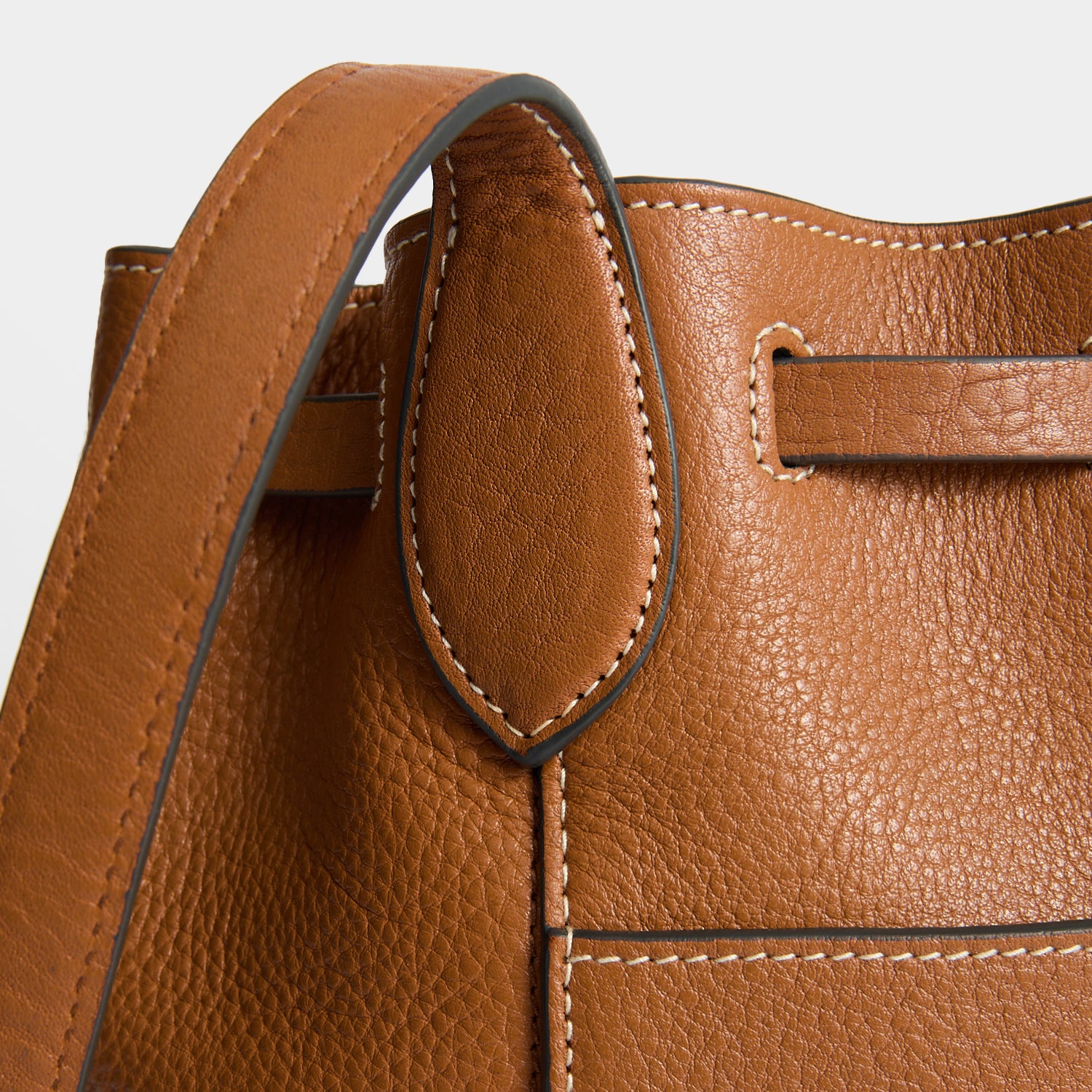 Return To Nature Small Bucket Bag | Anya Hindmarch UK