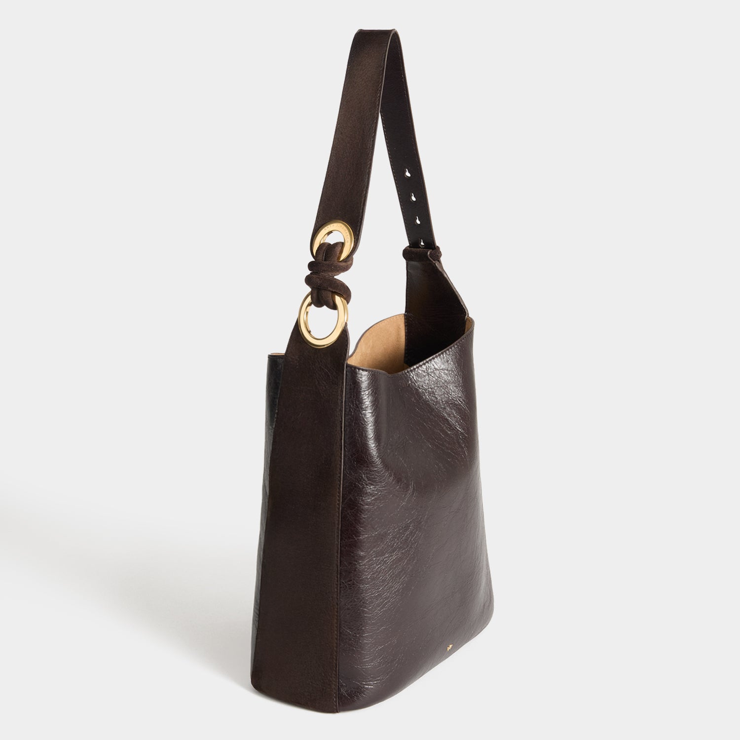 Ringo Chesterfield Shoulder Bag -

          
            Calf leather in Chocolate brown -
          

          Anya Hindmarch UK
