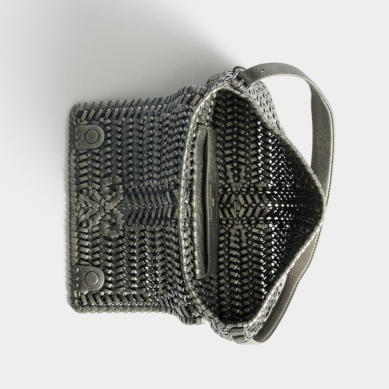 Anya Hindmarch メタリック ショルダーバッグ　Neeson Neeson Shoulder Bag | Anya Hindmarch