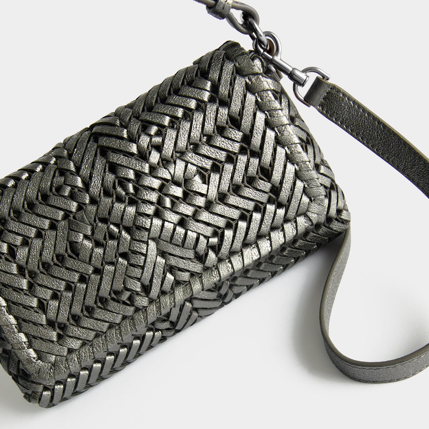 Anya Hindmarch メタリック ショルダーバッグ　Neeson Neeson Cross-body | Anya Hindmarch