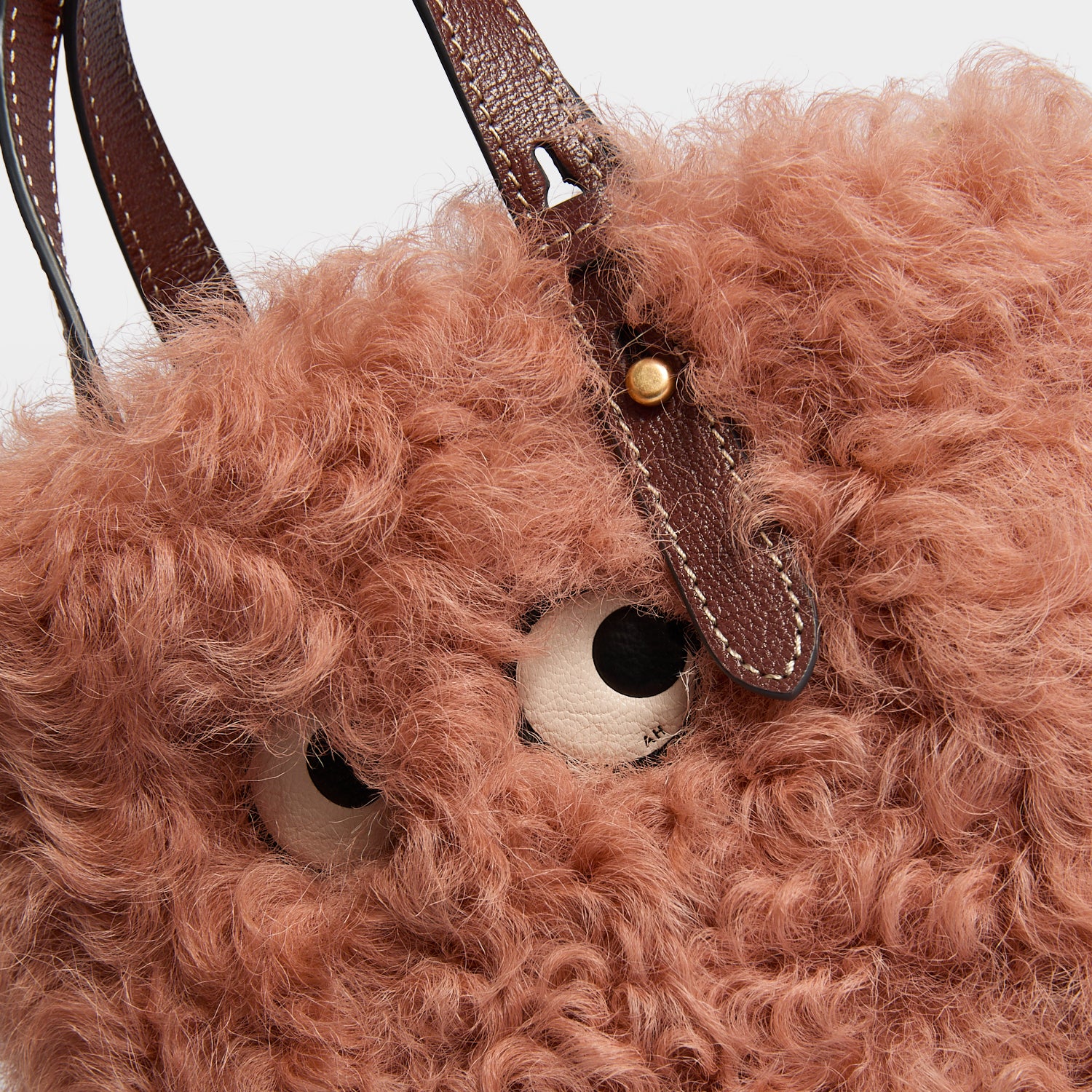ANYA HINDMARCH Eyes ファーバッグ ぬいぐるみ N/S Eyes Shearling Mini Tote | Anya Hindmarch