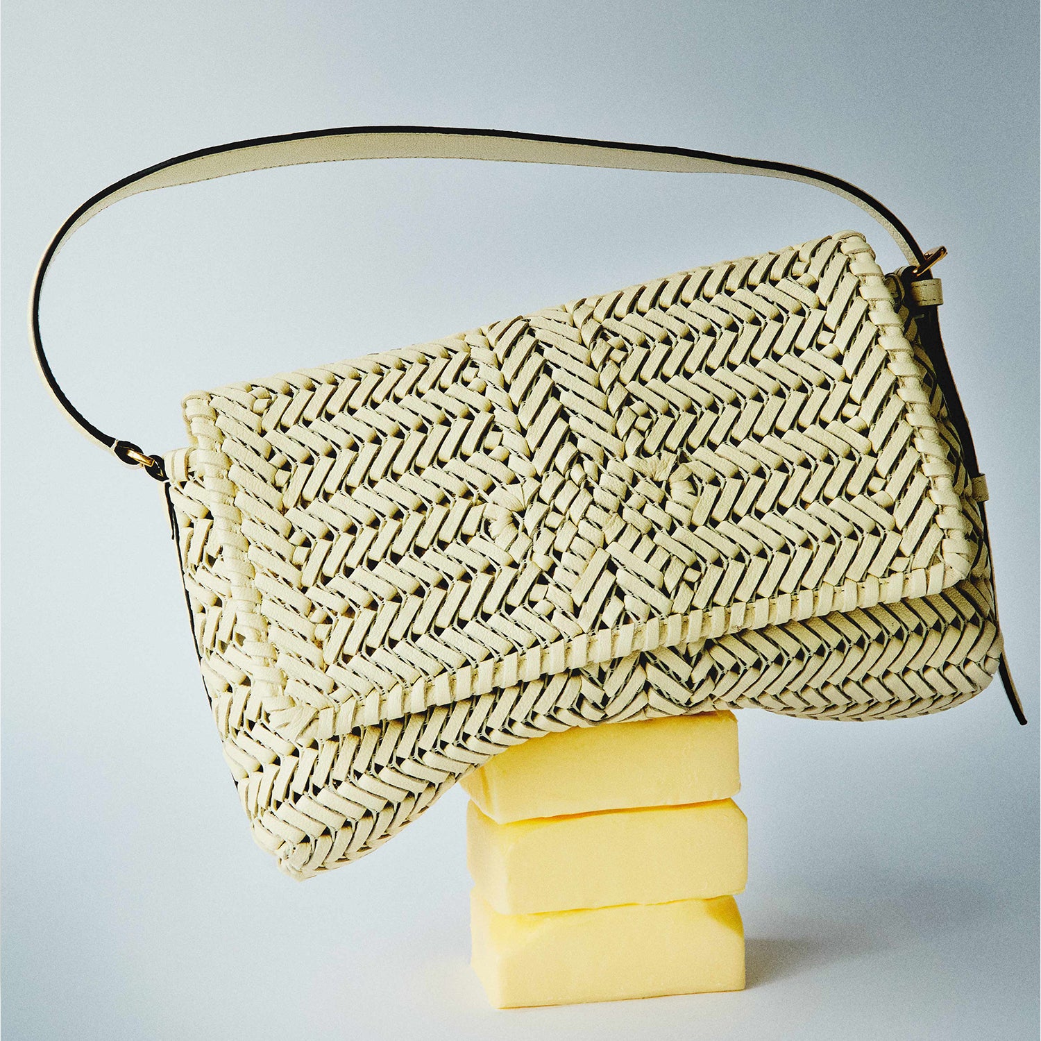 Neeson Shoulder Bag | Anya Hindmarch