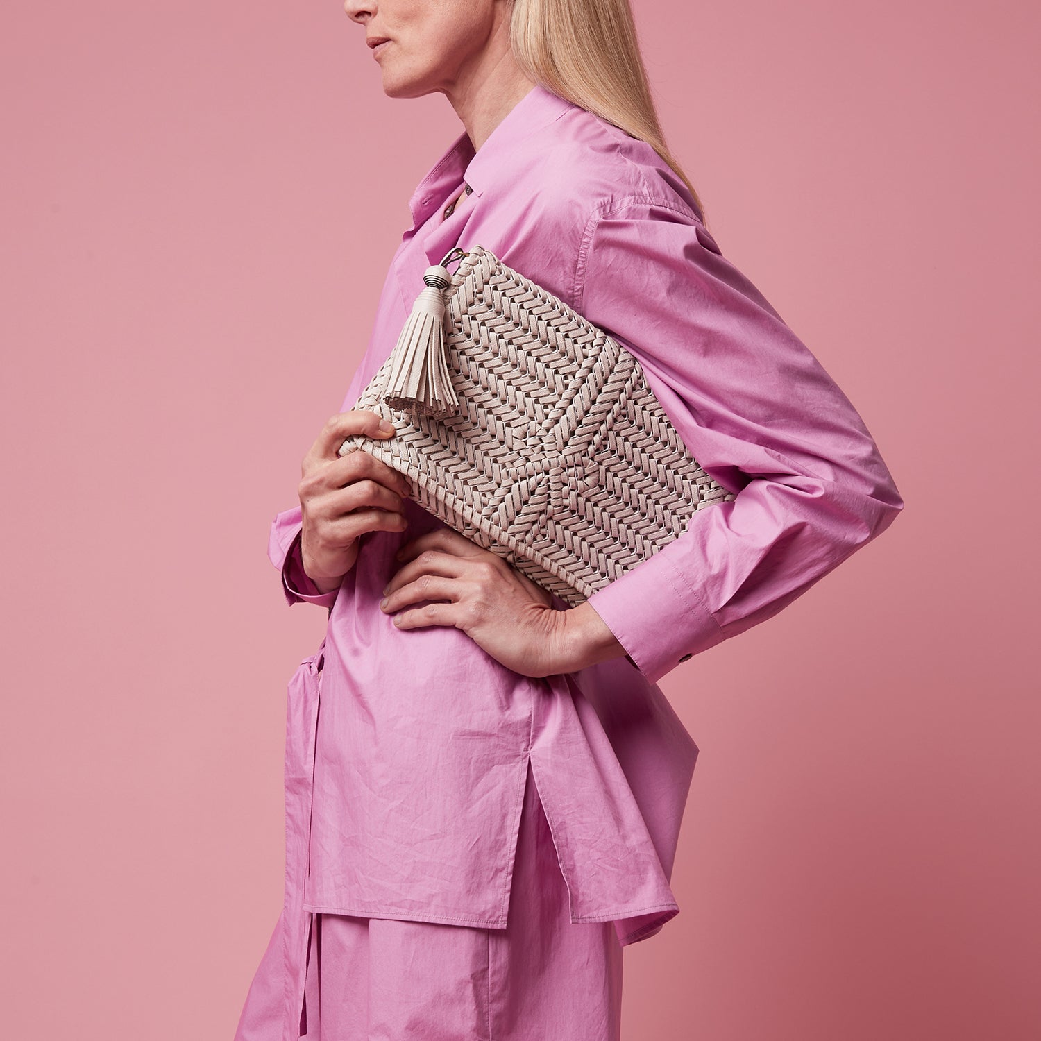 Neeson Tassel Clutch Large -

                  
                    Capra in Chalk -
                  

                  Anya Hindmarch UK
