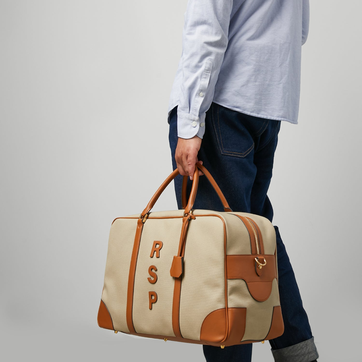 Bespoke Walton Latimer Weekend Bag -

                  
                    Canvas in Natural/Tan -
                  

                  Anya Hindmarch UK
