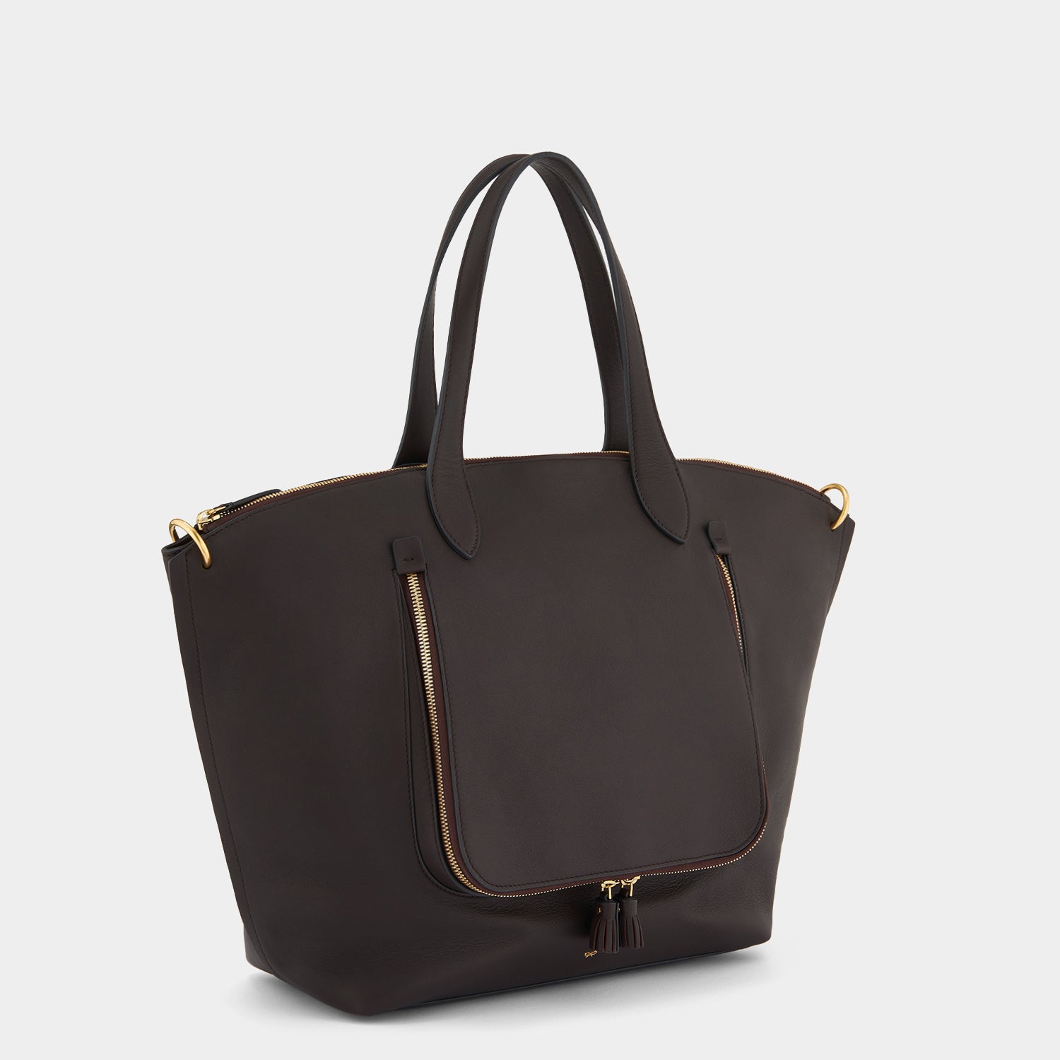 Vere Slouchy Tote -

                  
                    Flat Leather in Coffee -
                  

                  Anya Hindmarch UK
