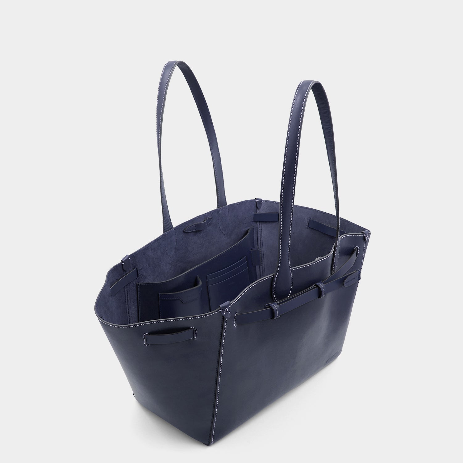 Return to Nature Tote -

                  
                    Compostable Leather in Marine -
                  

                  Anya Hindmarch UK
