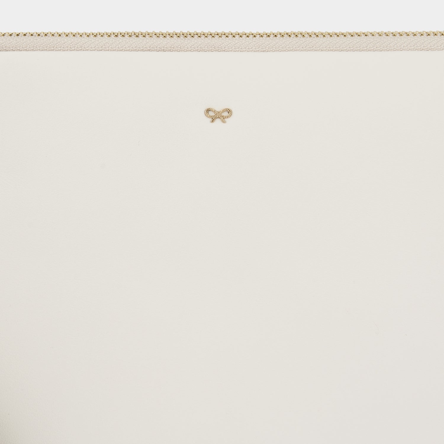 Georgiana Clutch -

                  
                    Circus Leather in Chalk -
                  

                  Anya Hindmarch UK
