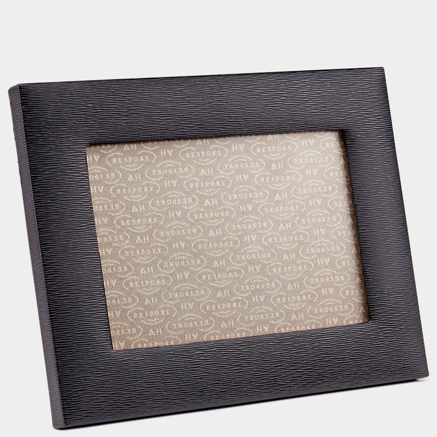 Bespoke Shaftesbury 6x4 Frame -

          
            London Grain in Black -
          

          Anya Hindmarch UK
